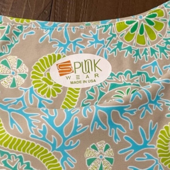 Spunk wear dress size S retro vibe in a vibrant floral print has stretch - Picture 5 of 6